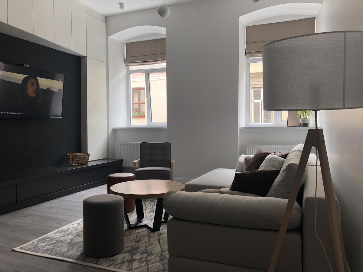 Apartment On Lesi Ukrainky Lviv Exterior foto